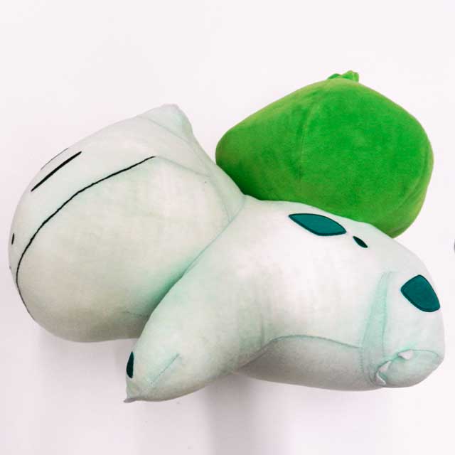 フシギダネぬいぐるみ修理後：生地補強・中綿交換後